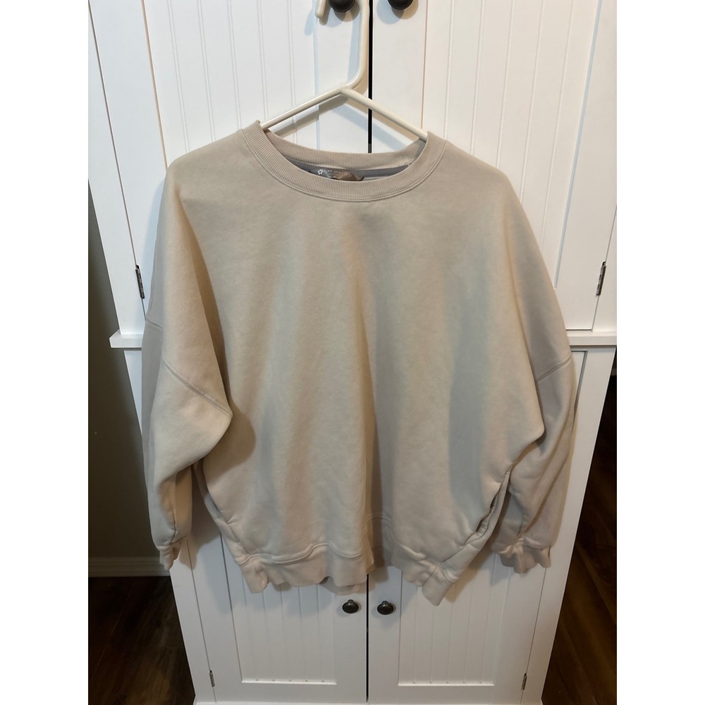 Cozy Tuff Athletics Cream Oversized Sweatshirt XL Minimalist Athleisure